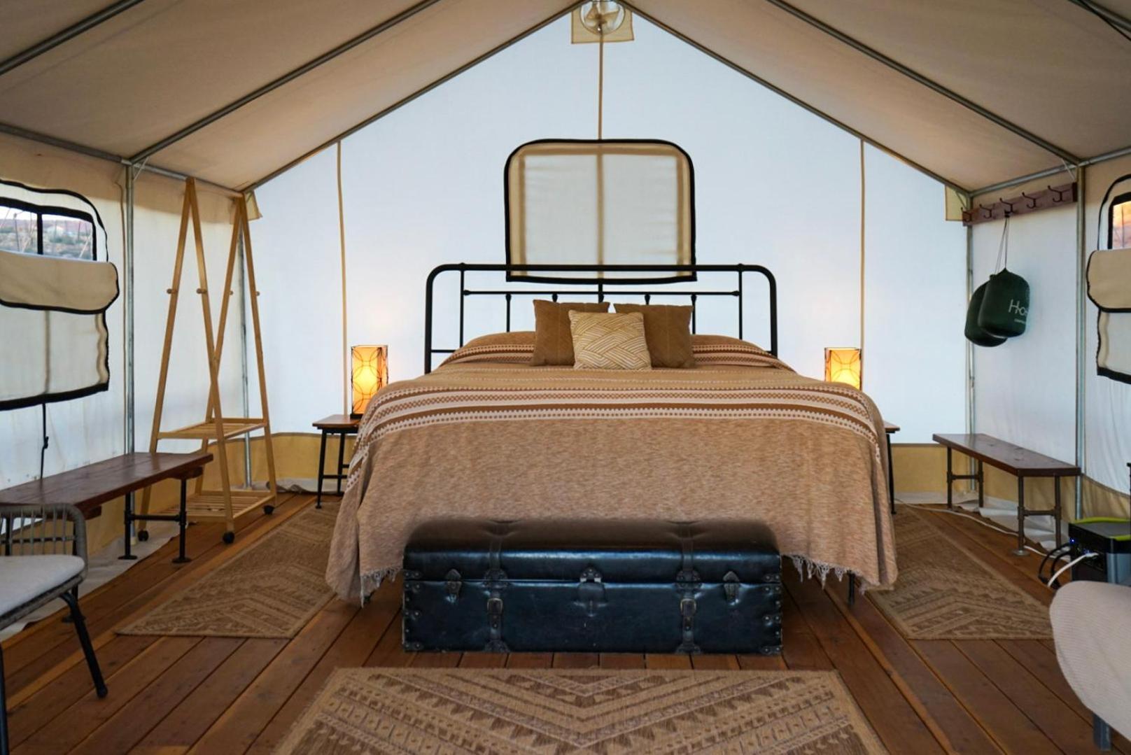 Basecamp 37° Hotel Kanab Ngoại thất bức ảnh