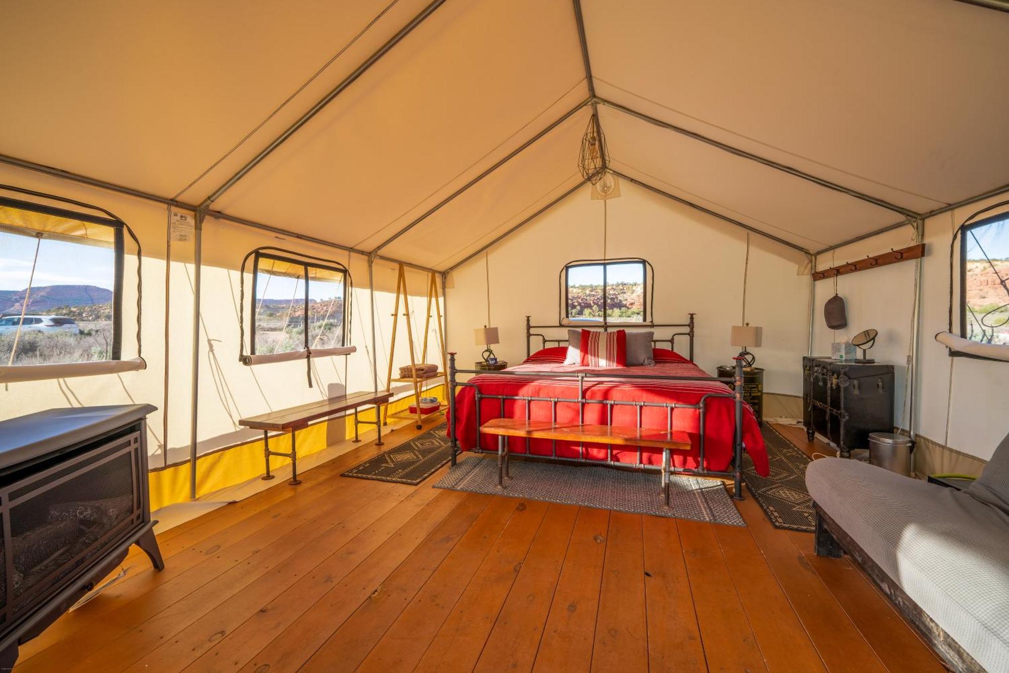 Basecamp 37° Hotel Kanab Ngoại thất bức ảnh